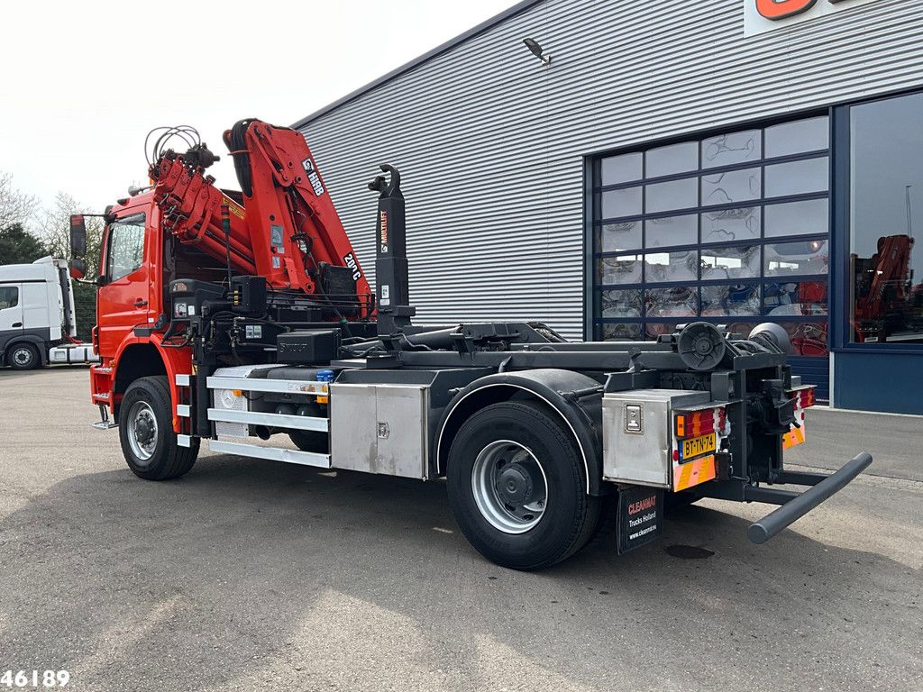 Mercedes-Benz AXOR 1833 AK 4x4 Hiab 20 Tonmeter laadkraan
