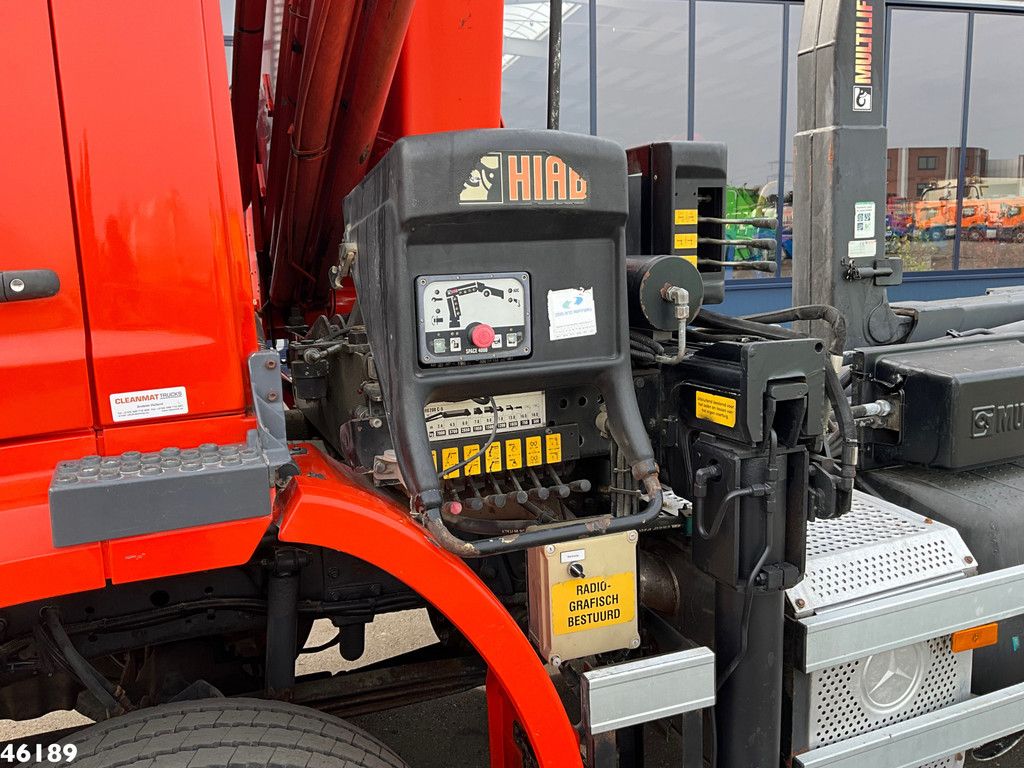 Mercedes-Benz AXOR 1833 AK 4x4 Hiab 20 Tonmeter laadkraan