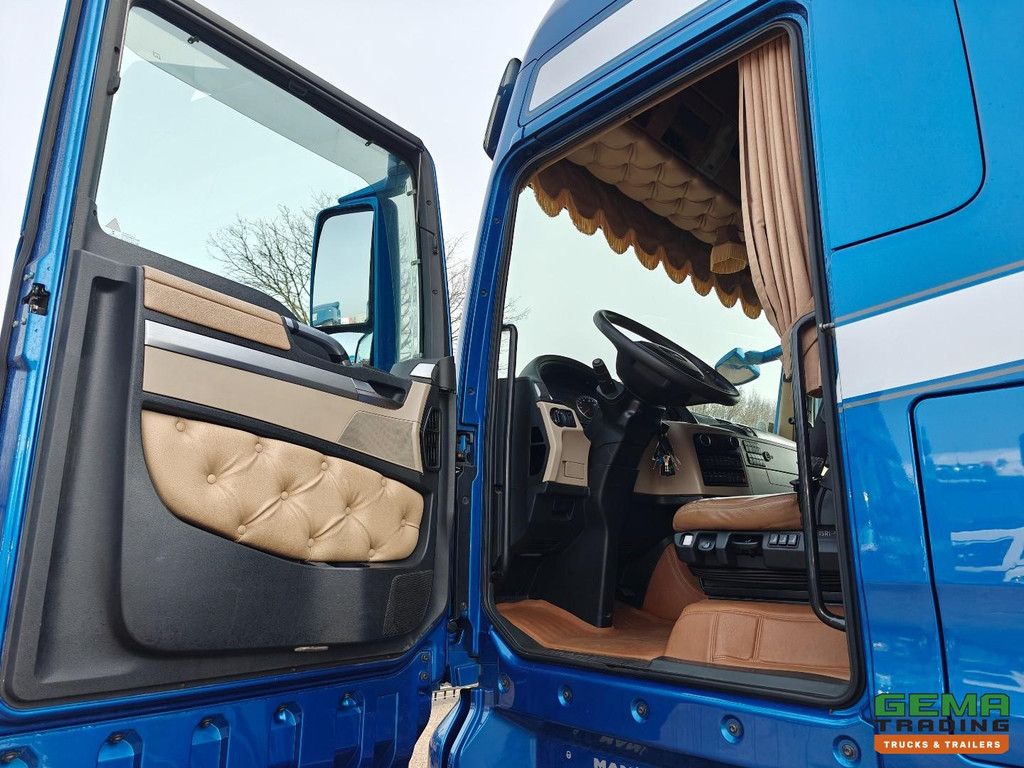 MAN TGX 26.460 6x2/4 XXL Euro6C - ADR - Special Interior - StandAirco - SmartTacho V2