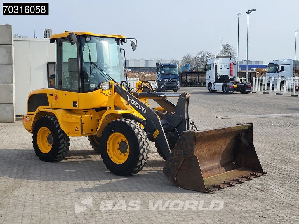 Volvo L30 G