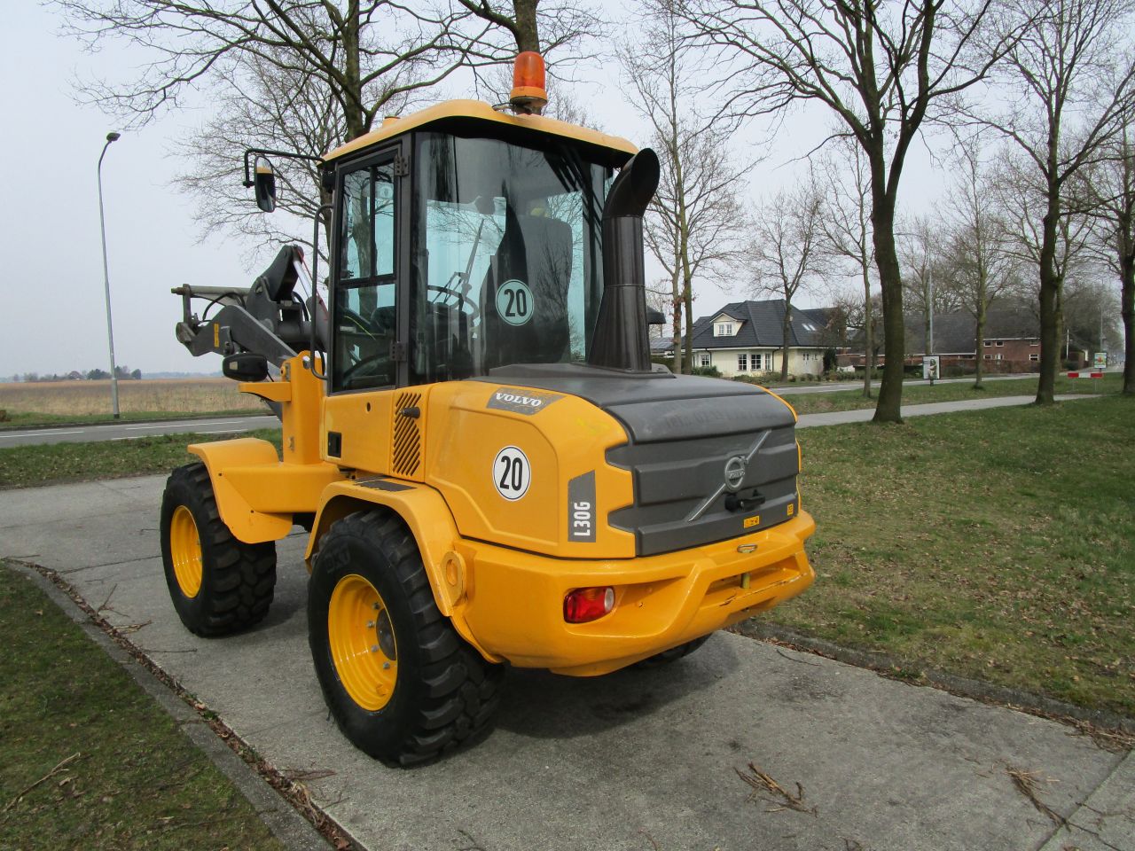 Volvo l30g 3430 uren 2015 atlas