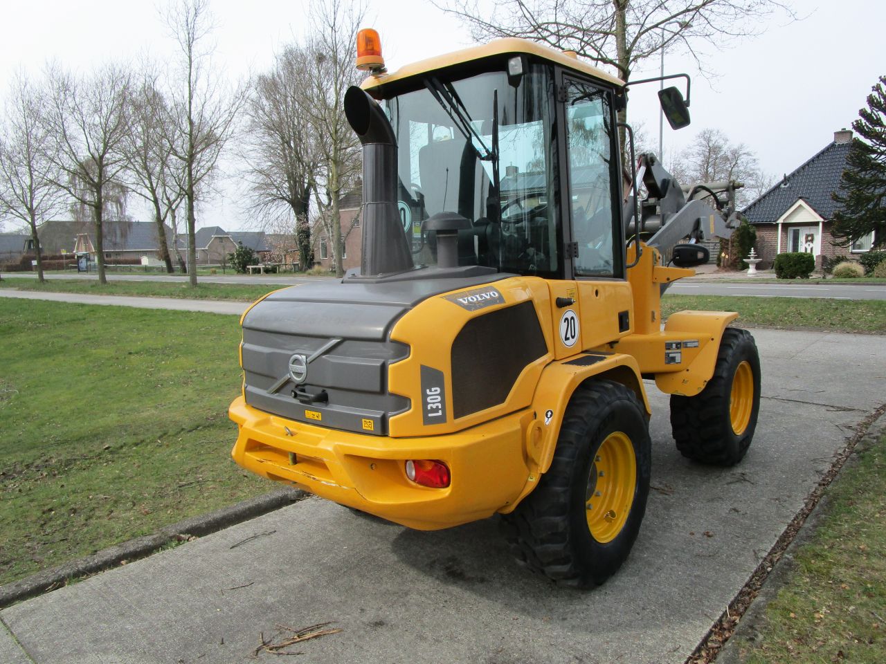 Volvo l30g 3430 uren 2015 atlas
