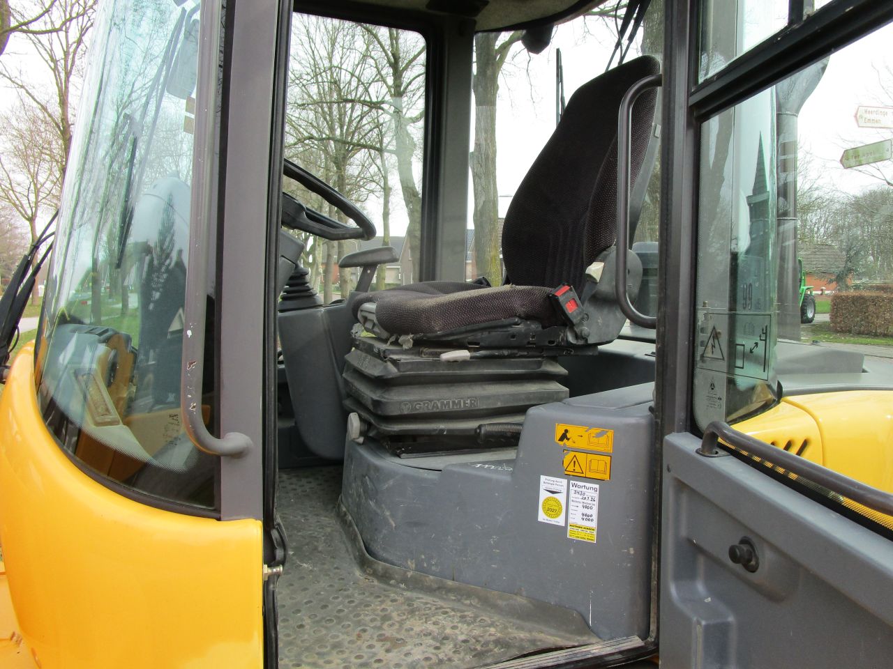 Volvo l30g 3430 uren 2015 atlas