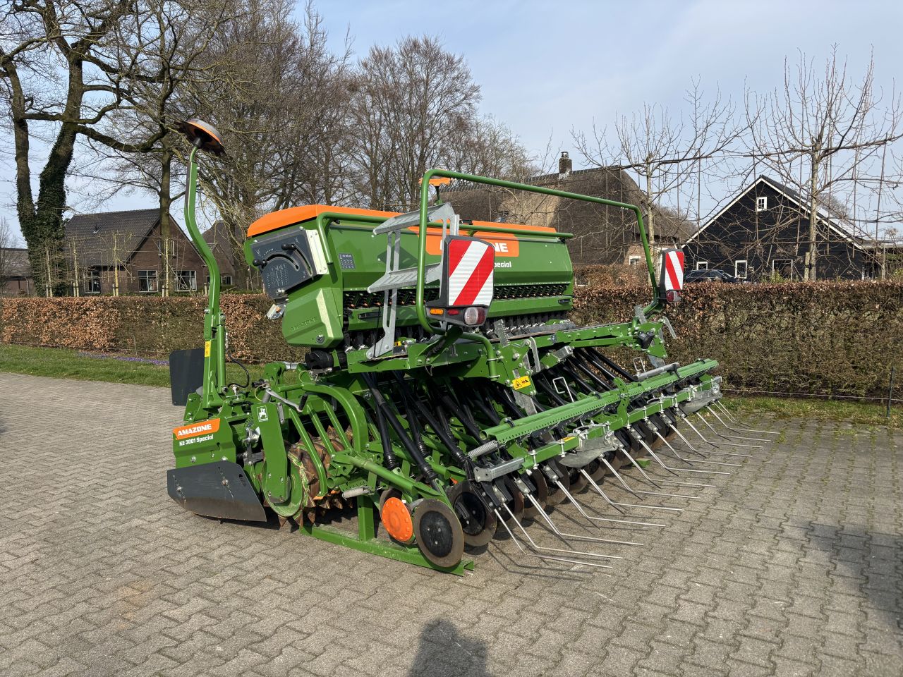 Amazone zaaicombinatie Isobus zo goed als nieuw!