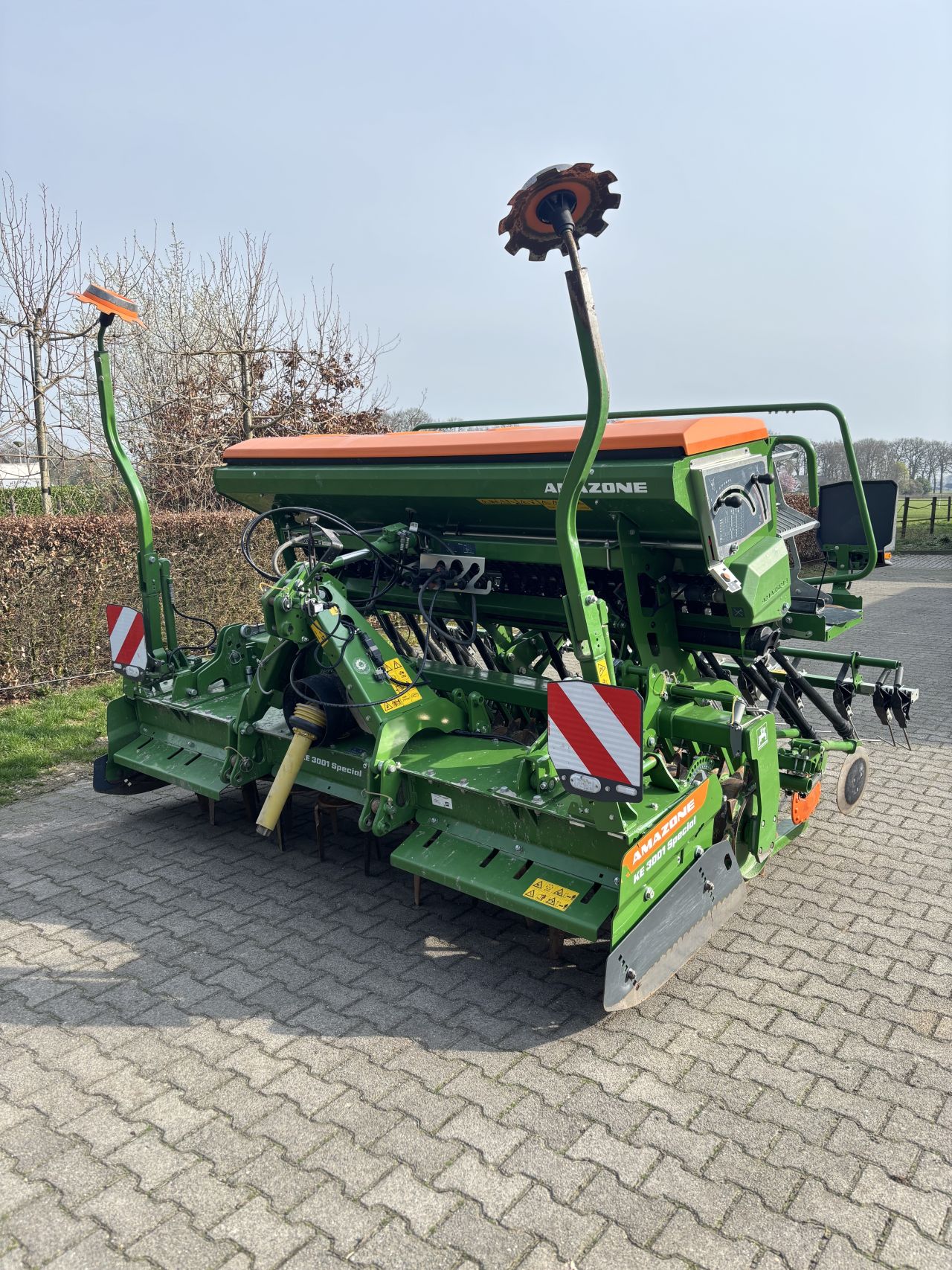 Amazone zaaicombinatie Isobus zo goed als nieuw!