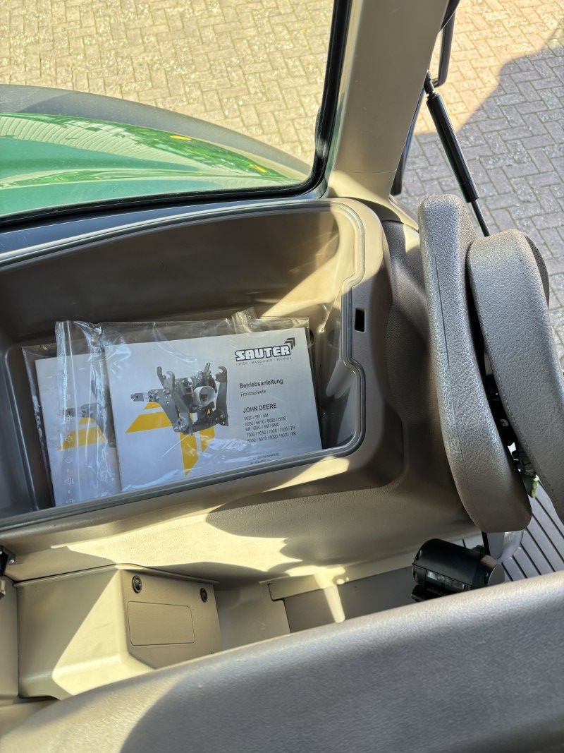 John Deere 6155M – 2022 – 3050 uur – zeer nette jonge trekker