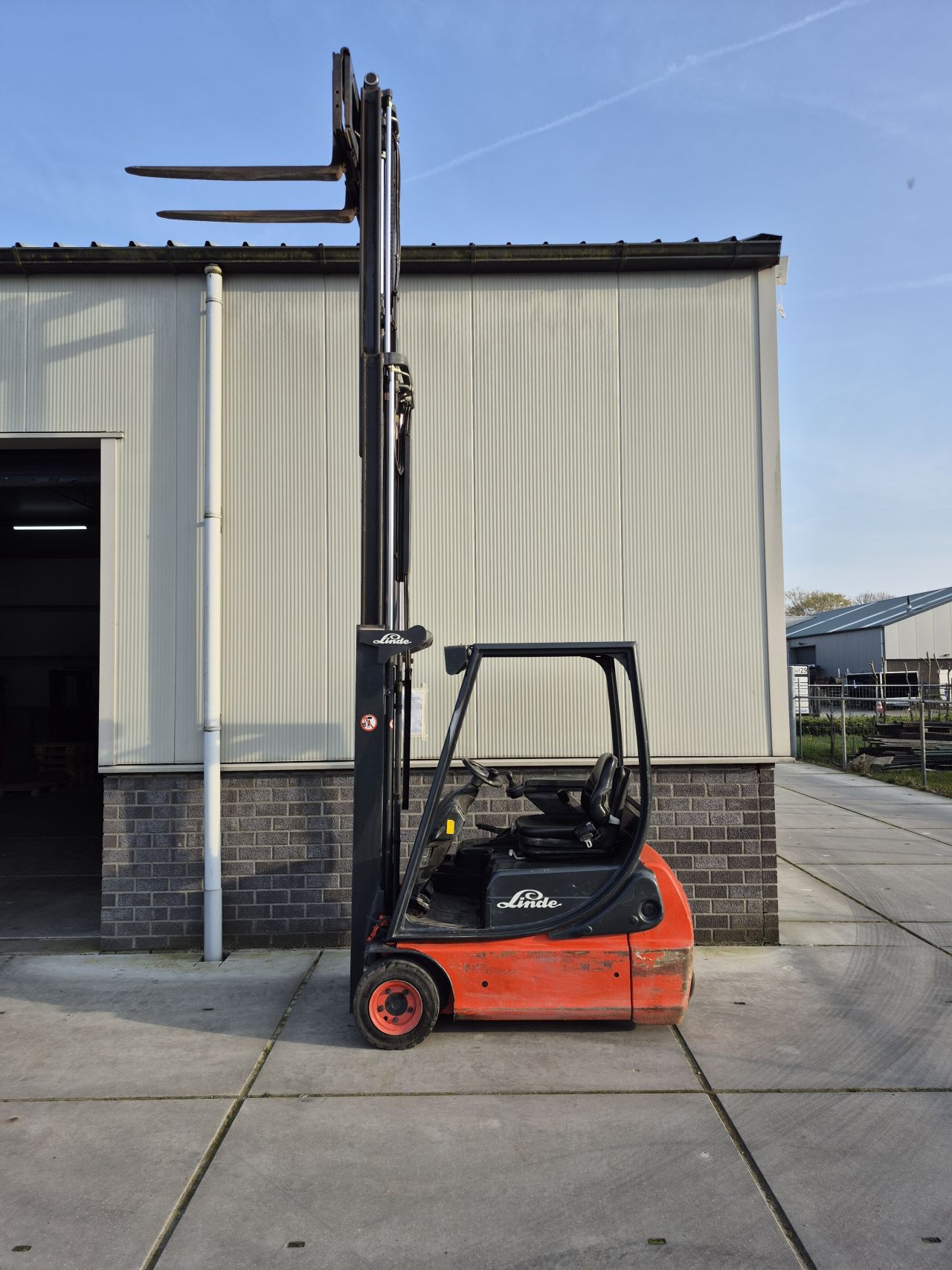 Linde E16C-02 triplex sideshift 4.470 mm 2003 6430 uur