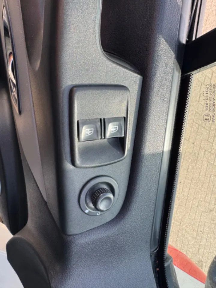 Renault Trafic **AMBULANCE-RETTUNGSWAGEN**