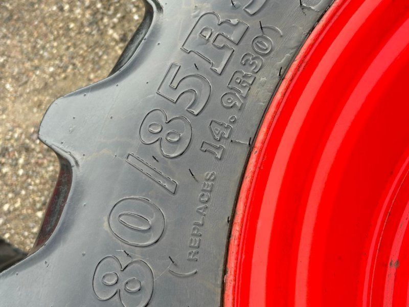 BKT 380/90R46 + 380/85R30 Fendt 415 spor 1.75m 8+8 huls