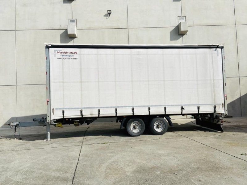 Möslein TP 11 Schwebheim Tandem- Schiebeplanen zu