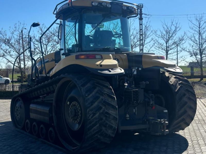 Challenger MT 865 E