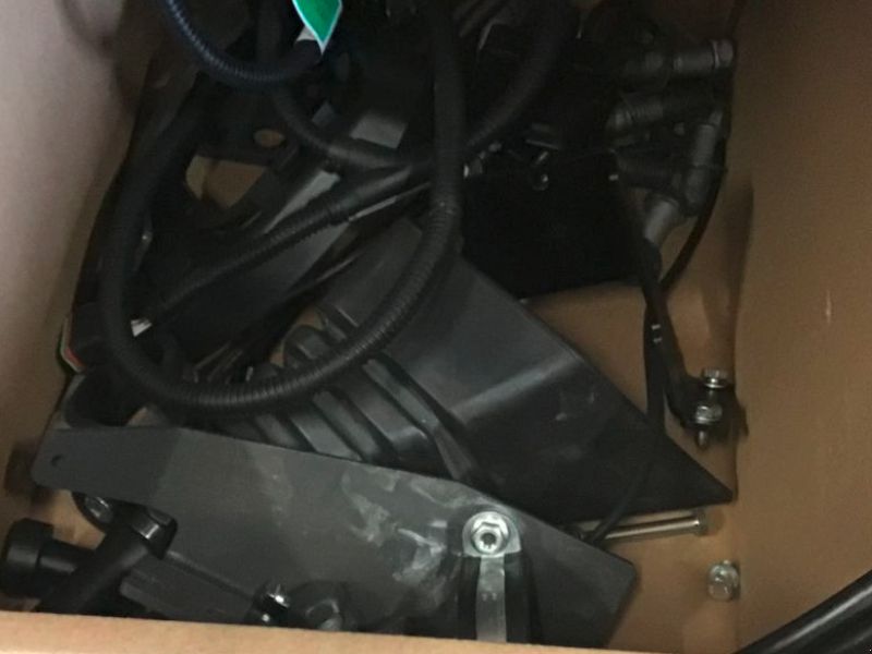 Massey Ferguson 5M Serie Anbauteil und Einhebelsteuergerät