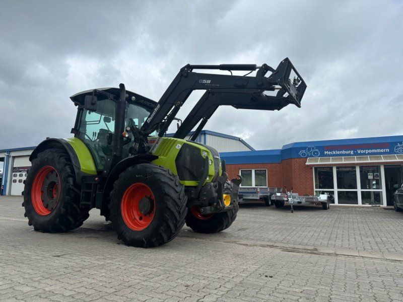 Claas Arion 550