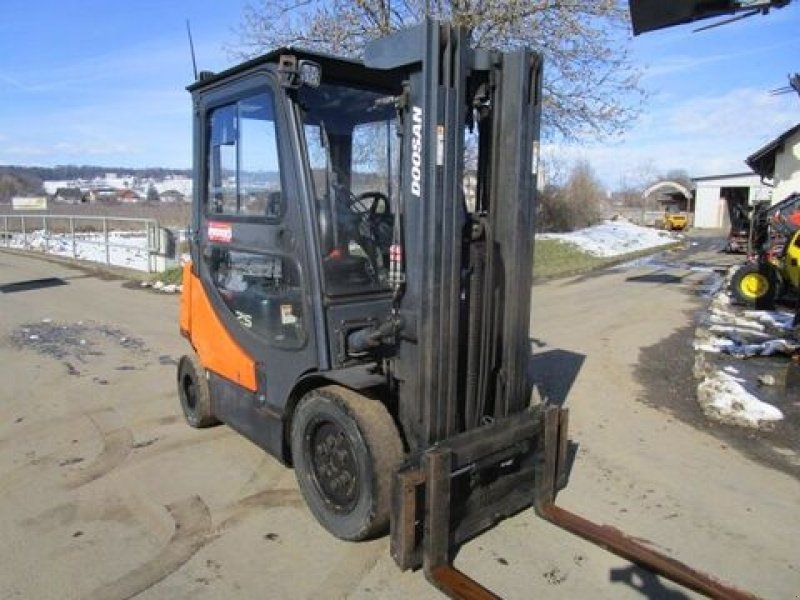 Doosan D25S-5 Tripl-FH 4,8m + Seitenschieber