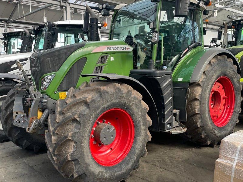 Fendt 724 Vario S4