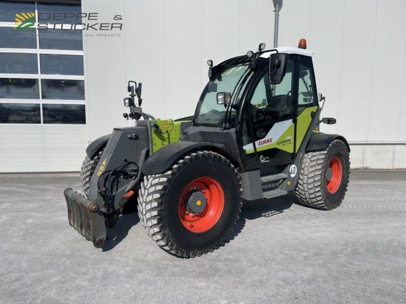 Claas Scorpion 746