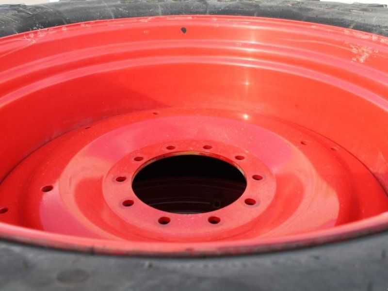 Trelleborg 650/65 R42