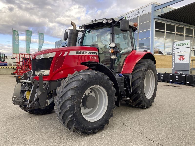 Massey Ferguson 7718 DYNA-VT CLUSIVE