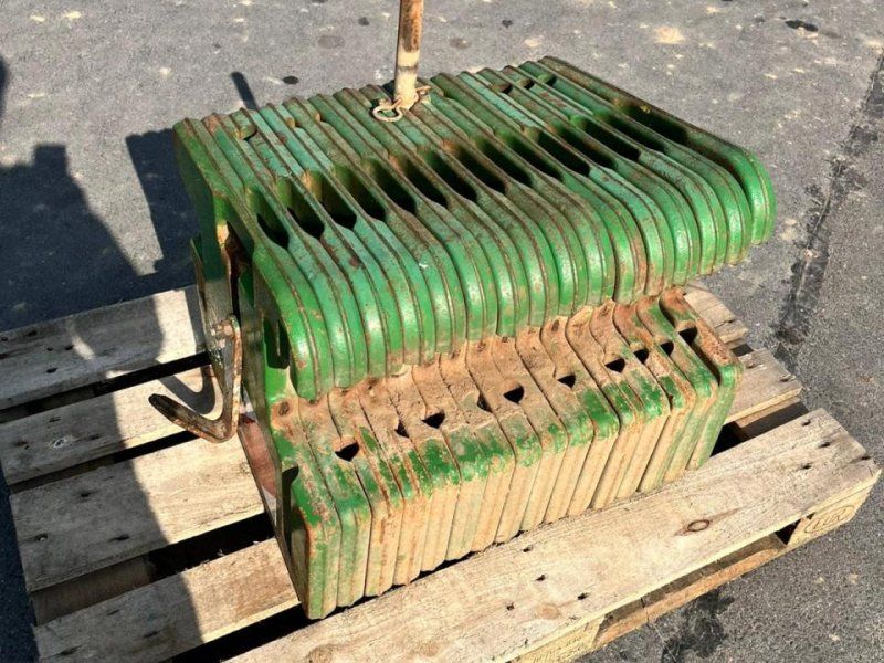 John Deere 800 kg, 16x50kg, Koffergewichte