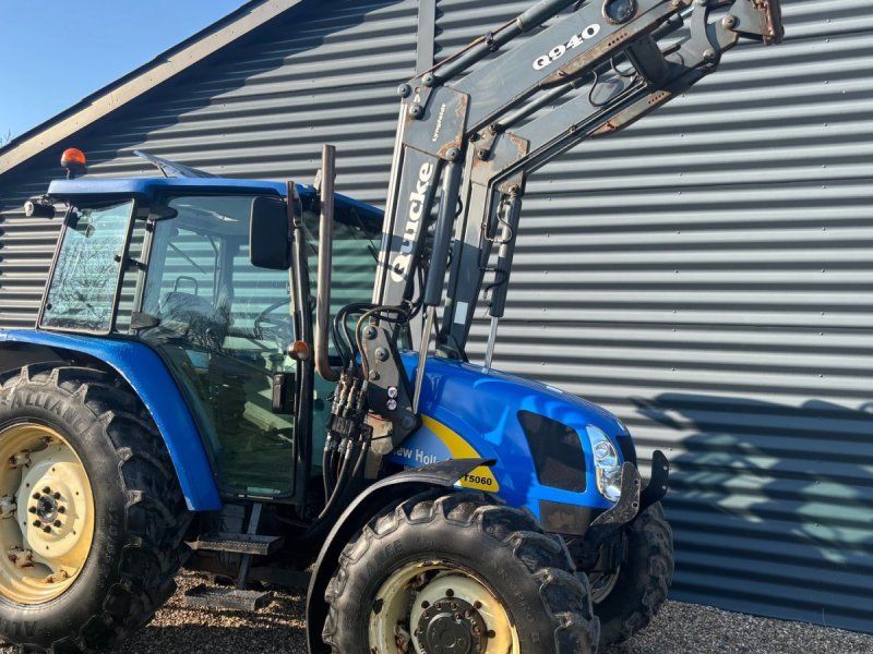 New Holland T5060