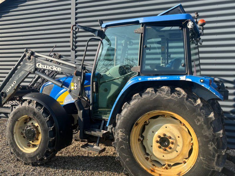 New Holland T5060