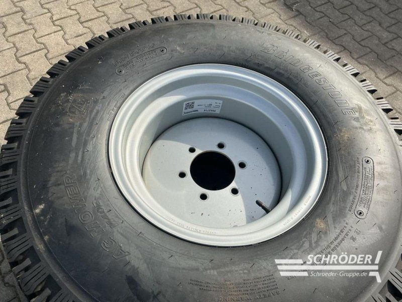 24X8.5-12 +315X80 D16