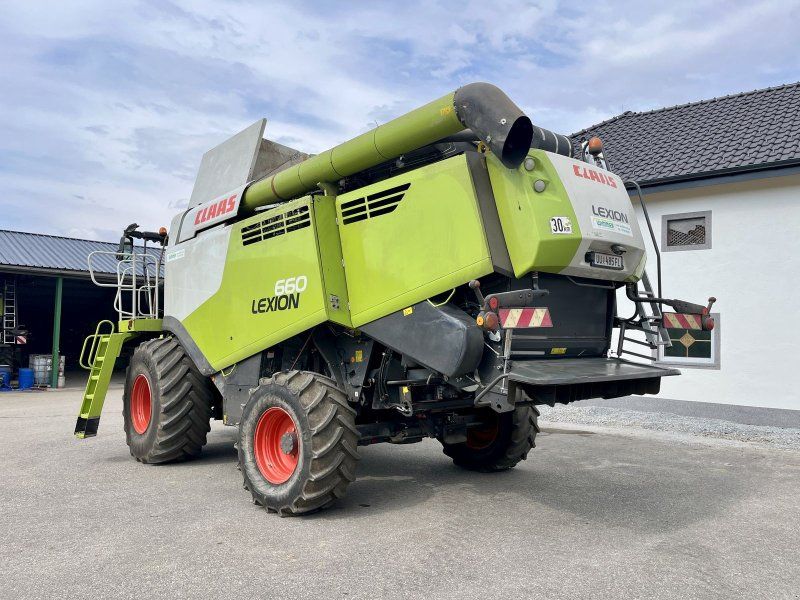 Claas Lexion 660 er Lexion (6 Schüttler)