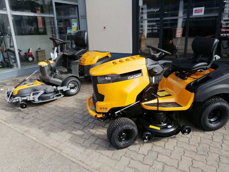 Cub Cadet XT2 106 QR  Kawasaki 2 Z+ Hydrostat