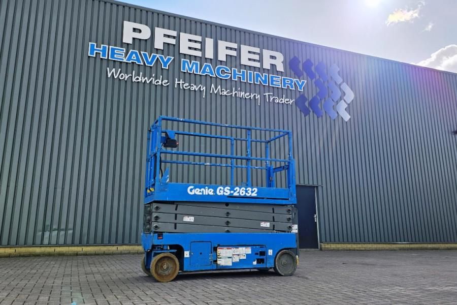 Genie GS2632 Electric, 10m Working Height, Non Marking T