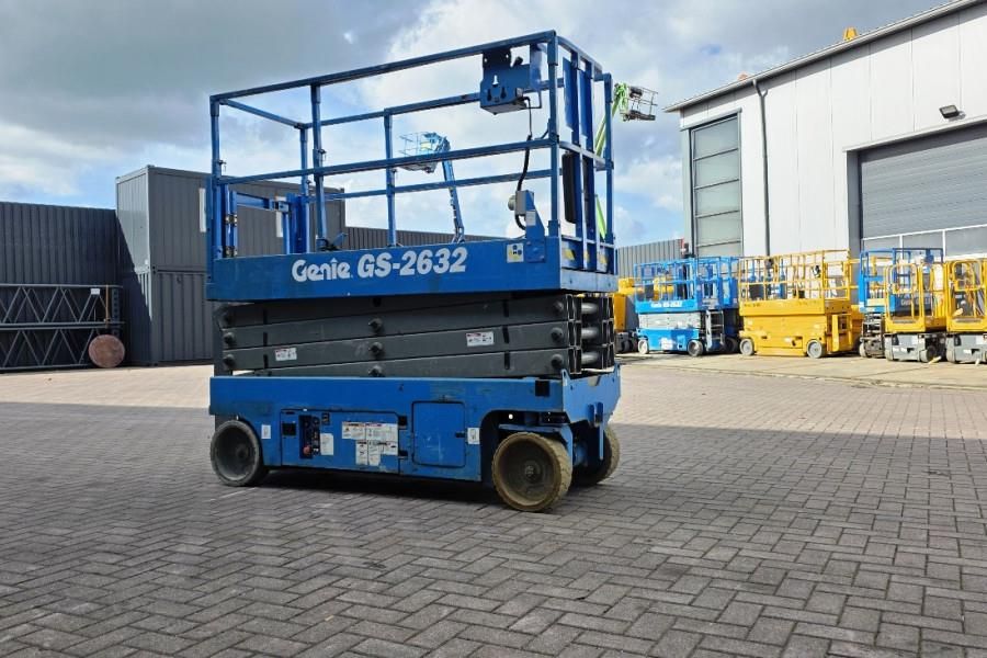 Genie GS2632 Electric, 10m Working Height, Non Marking T