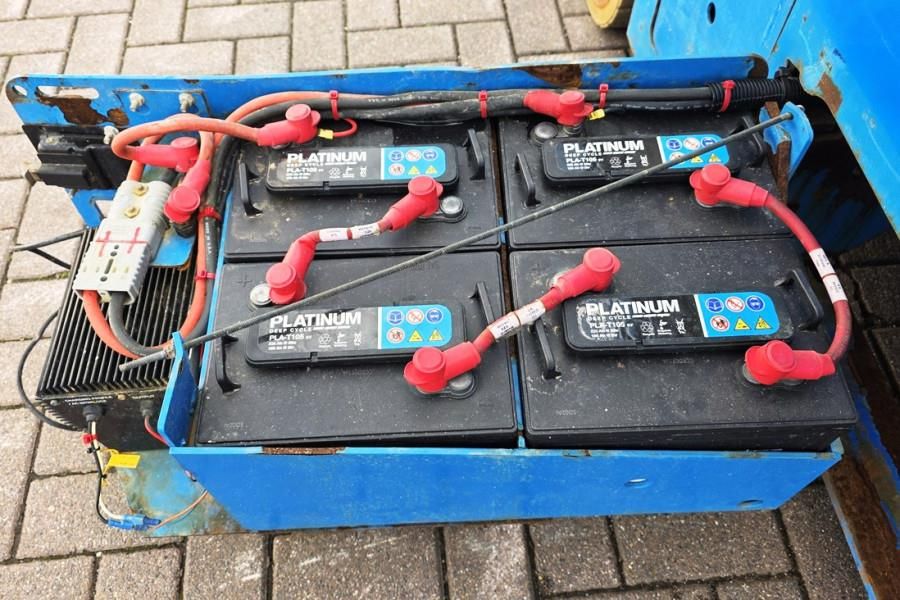 Genie GS2632 Electric, 10m Working Height, Non Marking T
