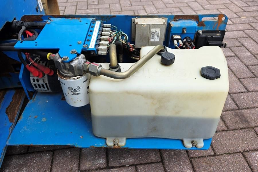 Genie GS2632 Electric, 10m Working Height, Non Marking T