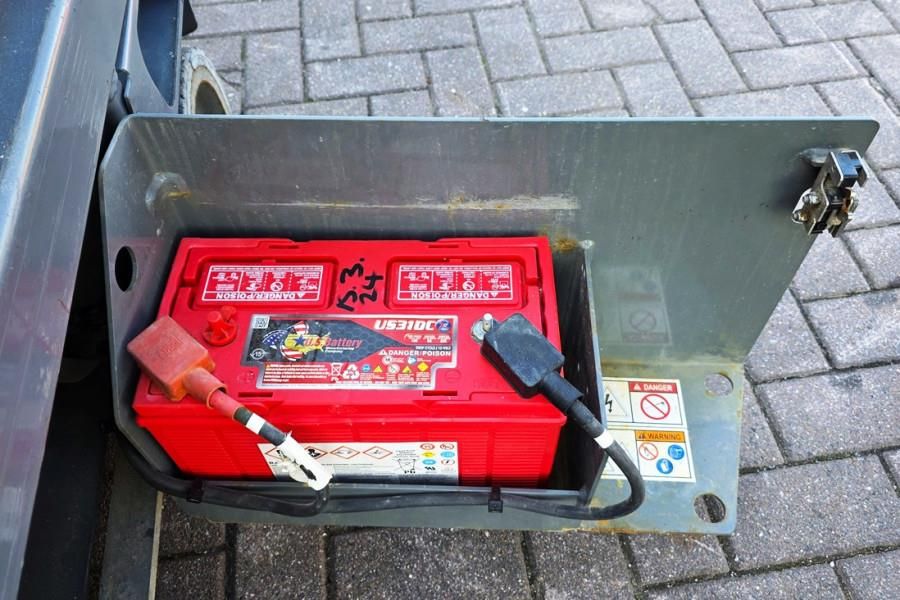 Haulotte Star 6 Electric, Batteries (2024), Non Marking Tyr