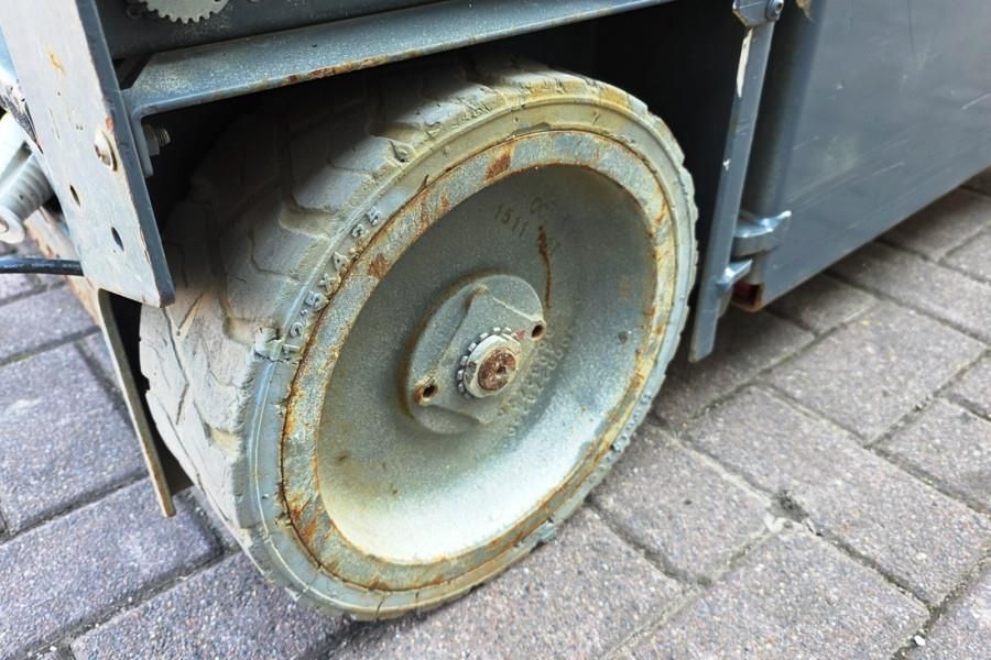 Haulotte Star 6 Electric, Batteries (2024), Non Marking Tyr