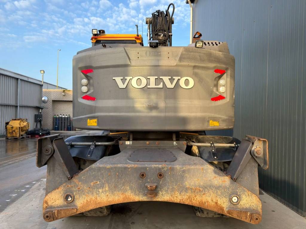 Volvo EWR150E - Stabilizers