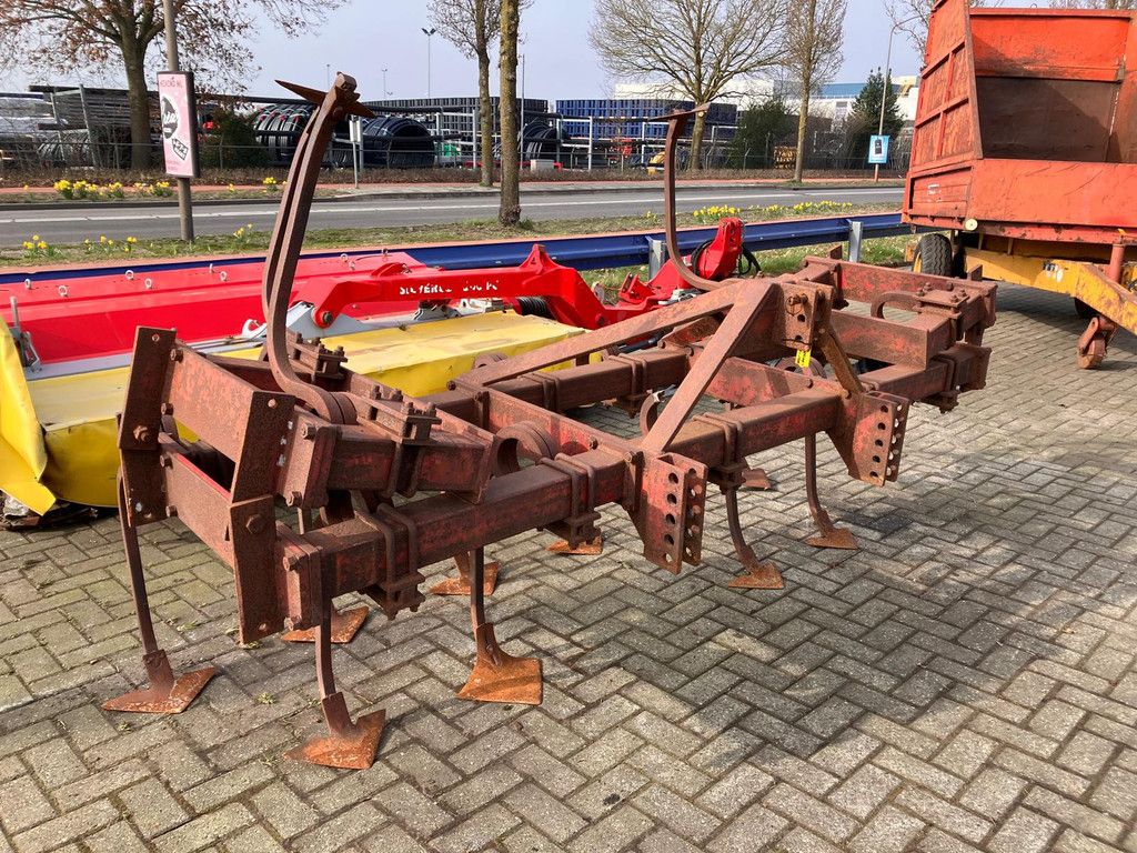 Merkloos Cultivator
