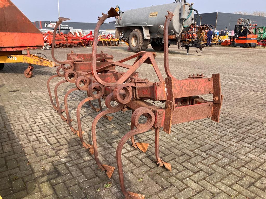 Merkloos Cultivator