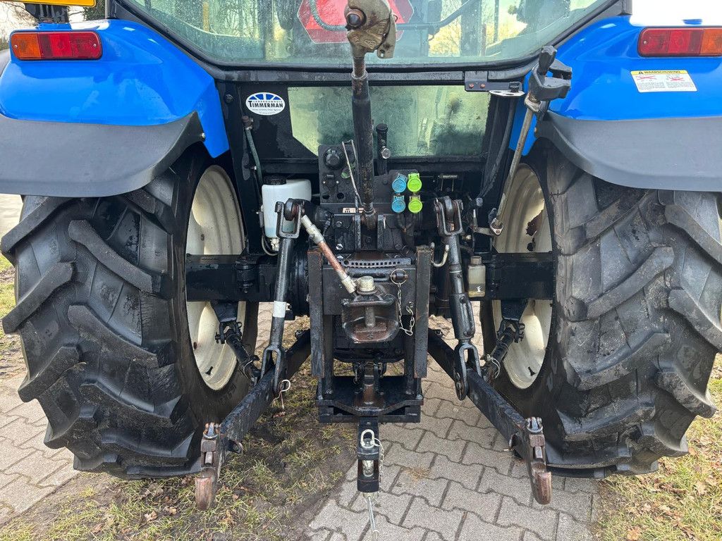 New Holland TL80A