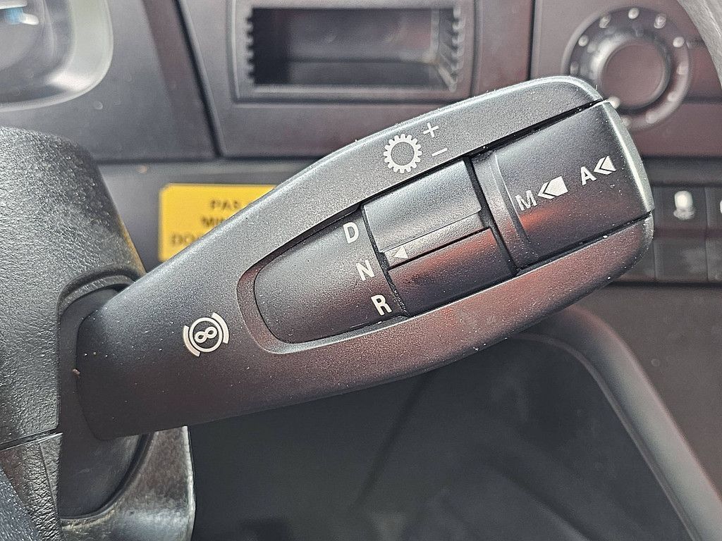 MERCEDES-BENZ ANTOS 1835 frigo taillift