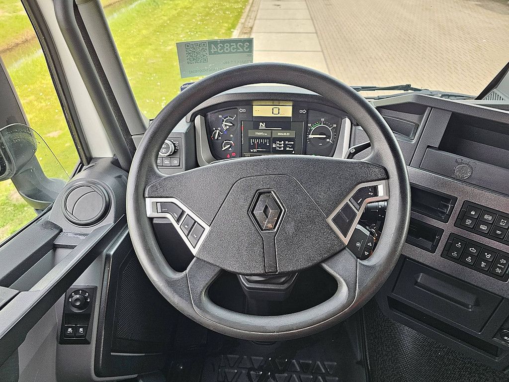 RENAULT T 440