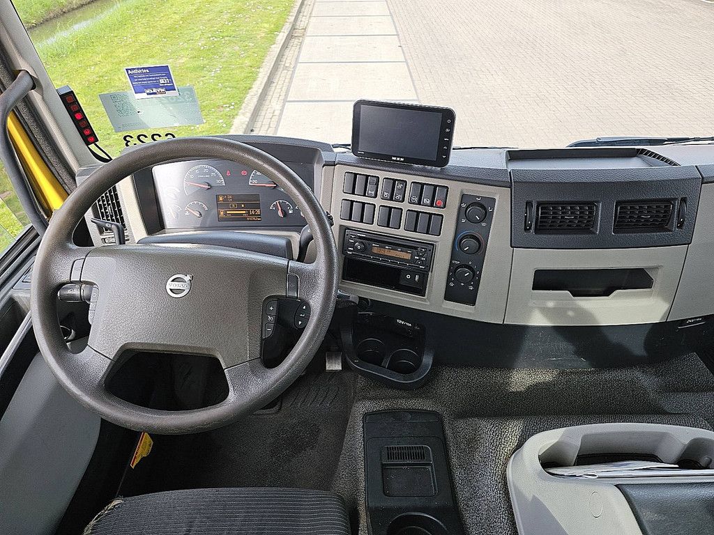 VOLVO FE 260.18 hmf 1035