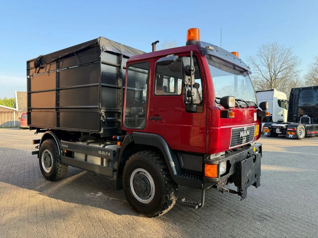 MAN 10.163 4x4 63.042KM!! PTO/Hydraulic voor+achter Aftakas Hefinrichting achter 3 Zijden kipper