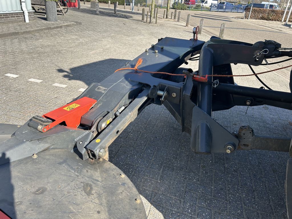 Kuhn PZ320 Lift Control