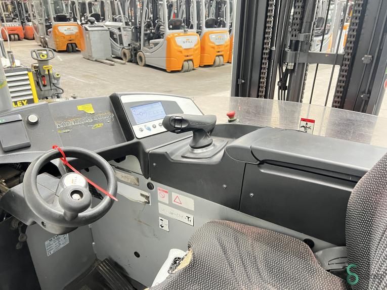 Schubmaststapler Elektrisch Still FM-X14 2019