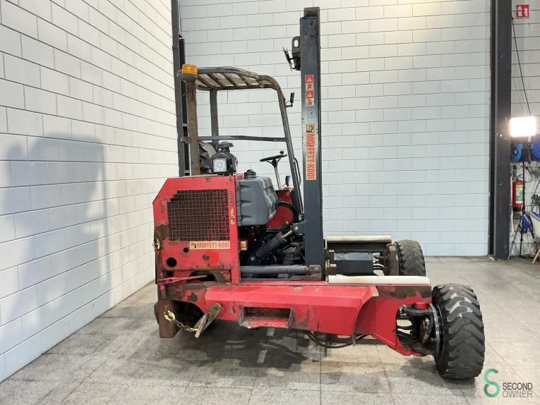 Forklifts Diesel Moffett M7 30.4W 2004 4-Way