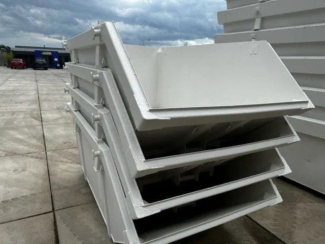 Sidalco nieuwe 3 m3 puinbakjes