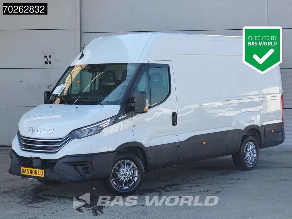 Iveco Daily 35S21 BPM VRIJ! 3.0L Automaat 210PK L2H2 2025-Model 3,5t Trekvermogen ACC LED CarPlay Camera Parkeersensoren Velgen Euro6 L3 12m3 Klima