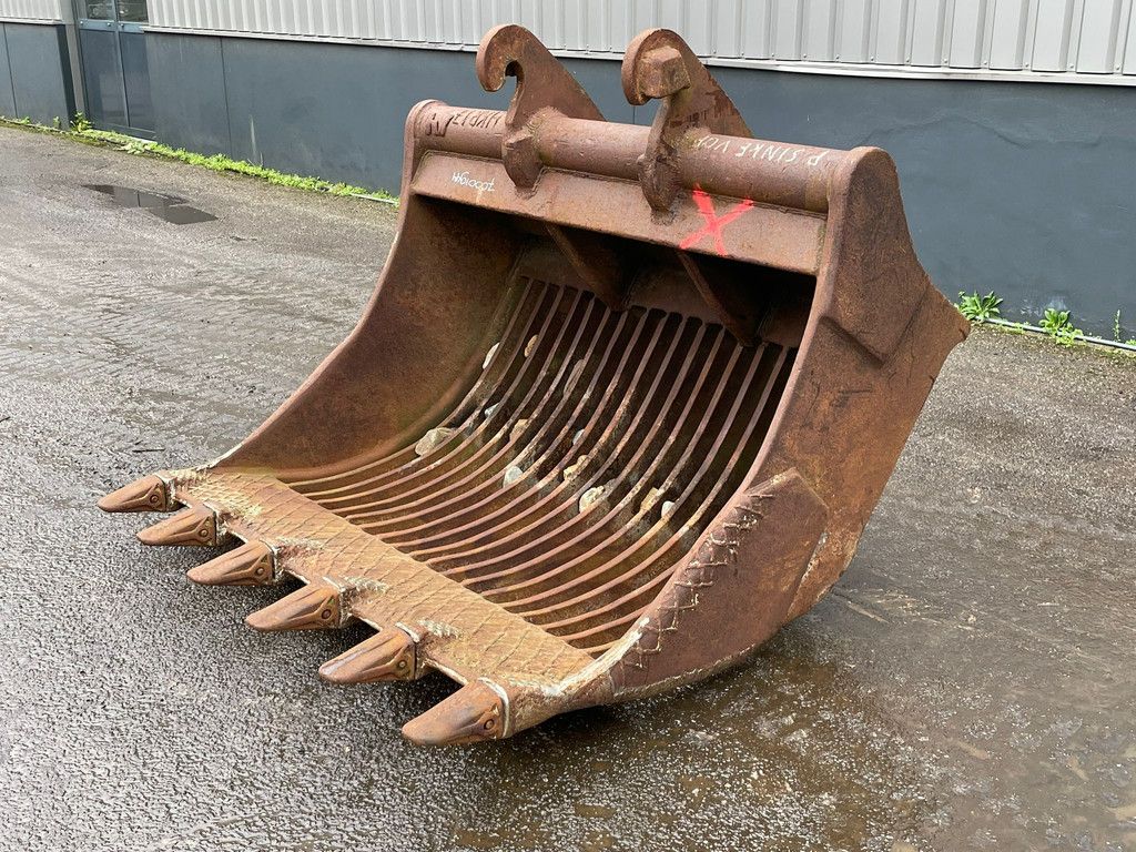 Verachtert Skeleton bucket