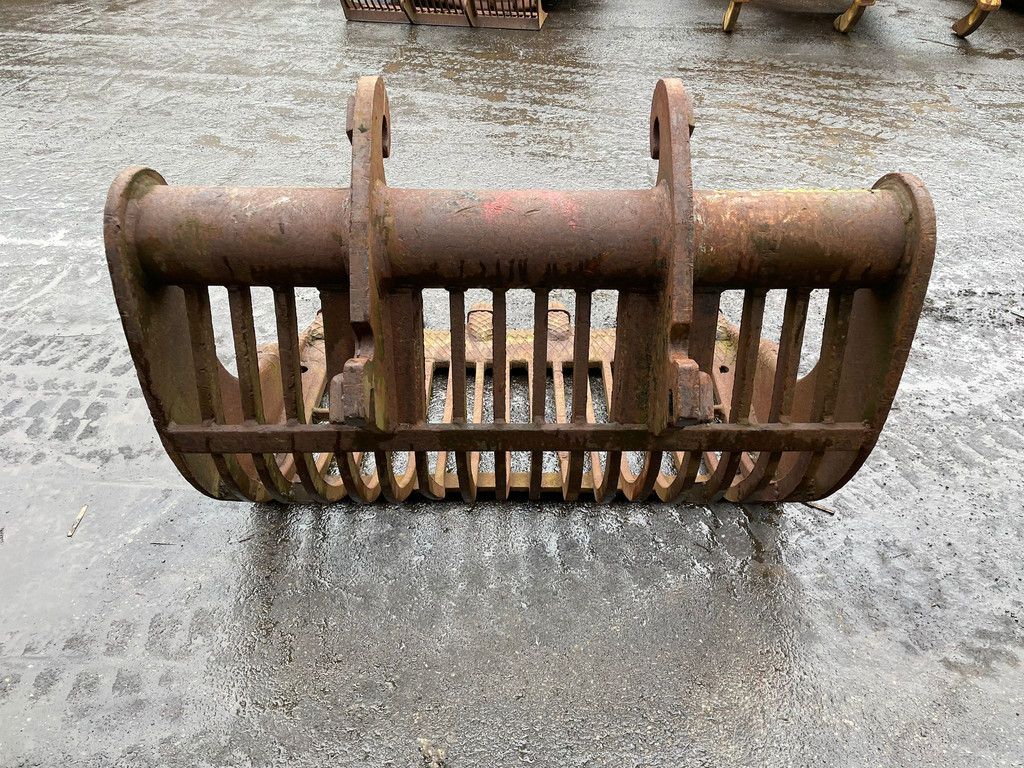 Verachtert Skeleton bucket