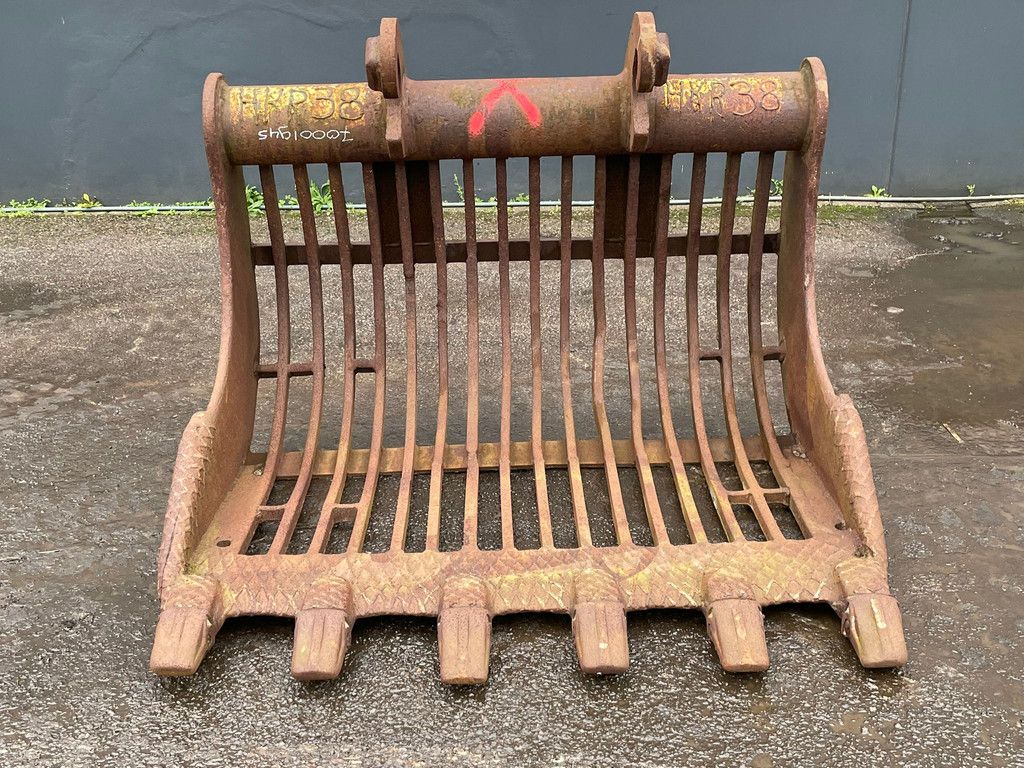 Verachtert Skeleton bucket